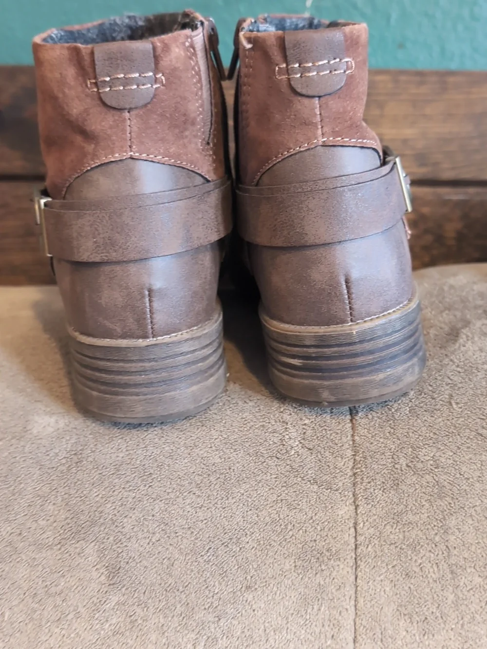 Earth Origins Chestnut Brown Suede Ankle Booties - Picture 6 of 8